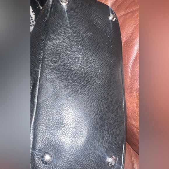 Black leather Michael Kors purse - Picture 5 of 7